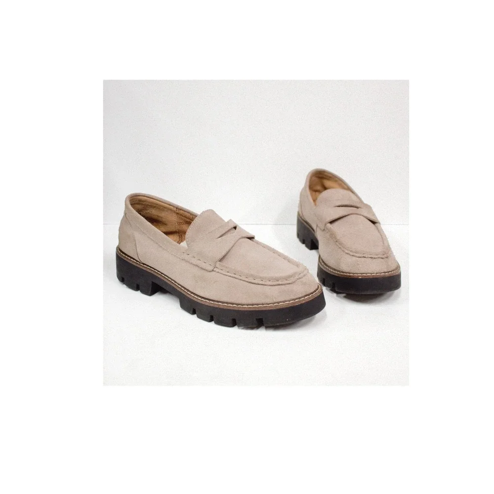 House of Harlow 1960 Gunner Penny Loafer Light Taupe Suede Lug Sole 9M-F33527